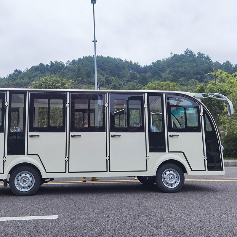 14座燃油觀光車(封閉)