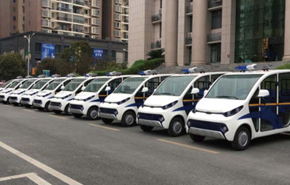 4座封閉式電動巡邏車
