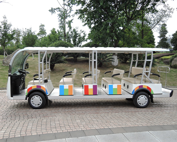 四輪電動觀光車