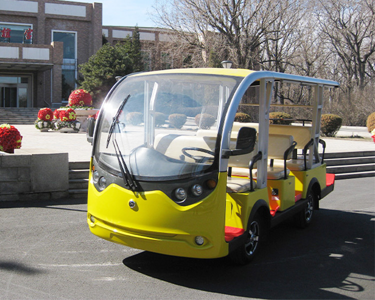 四輪電動觀光車