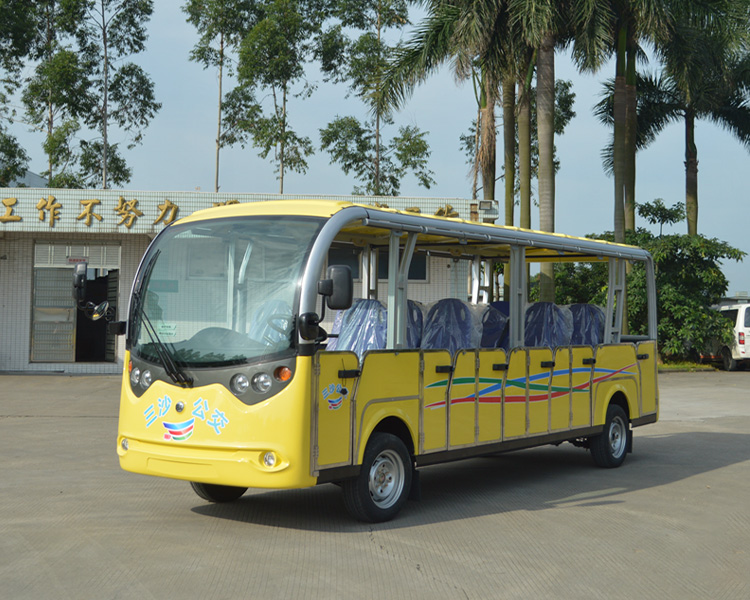 四輪電動觀光車