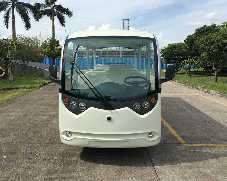 四輪電動觀光車